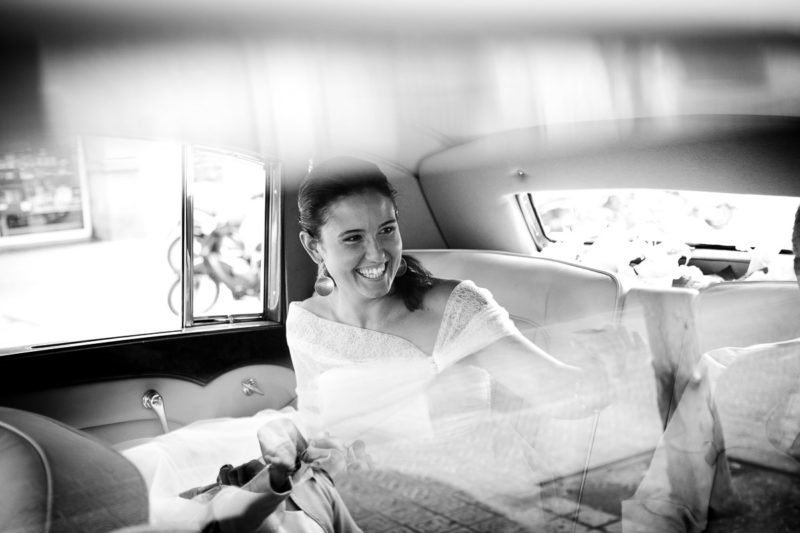 boda-barcelona-novia-llegando-coche